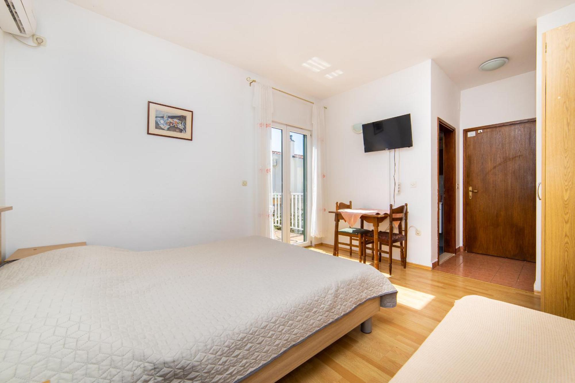 Apartments Slavena Gradac  Exterior photo