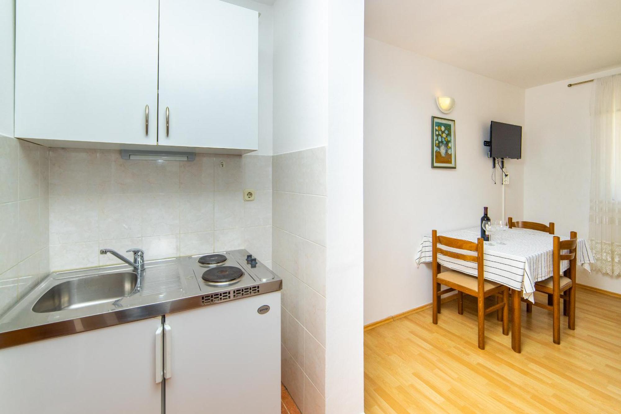 Apartments Slavena Gradac  Exterior photo